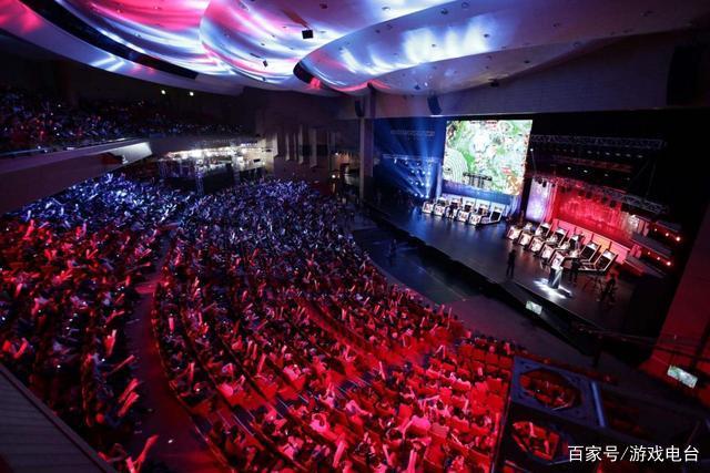 亚冬会在中 亚冬会在中