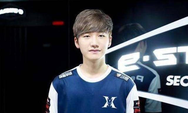 在联赛中获 在联赛中获